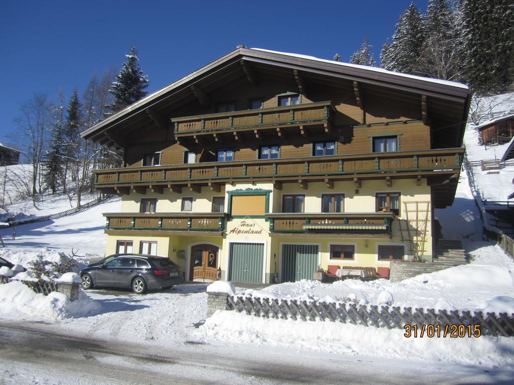 Haus Alpenland Hotel Wagrain Exterior photo