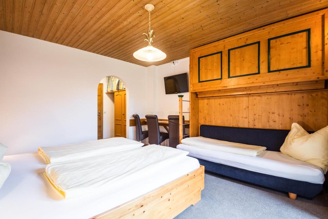 Haus Alpenland Hotel Wagrain Exterior photo